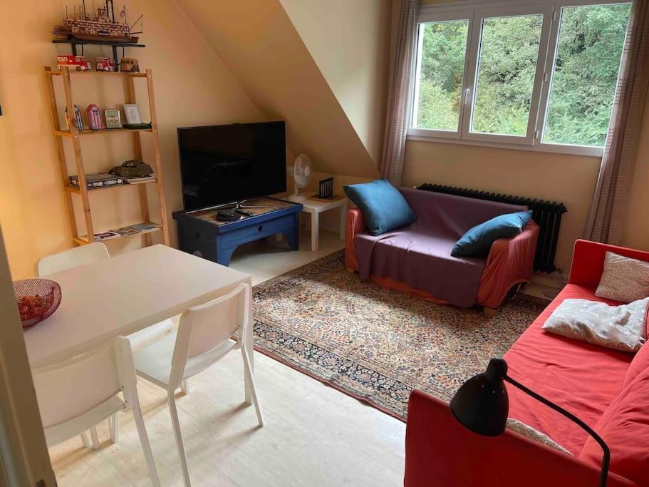 Appartement Spacieux 2 Chambres カンペール エクステリア 写真